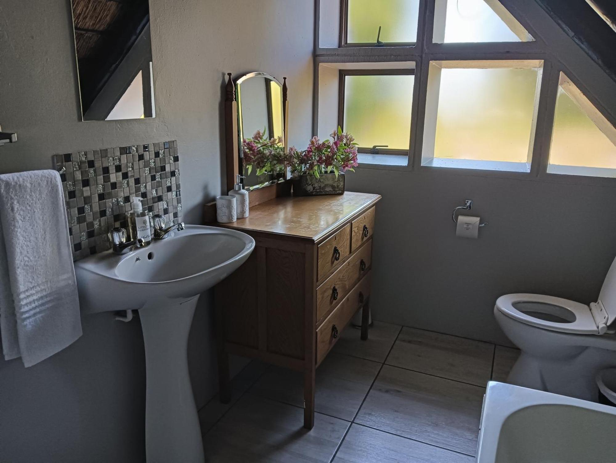 Bed and Breakfast Little Tree Loft 2 Uitenhage Екстер'єр фото